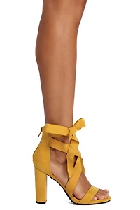 Wrapped Classy Faux Suede Heels