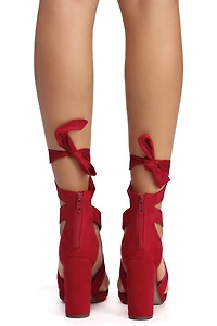 Wrapped Classy Faux Suede Heels