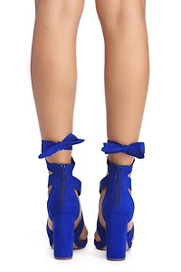 Wrapped Classy Faux Suede Heels