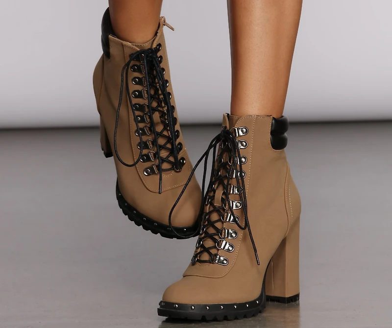 Commander Cutie Booties