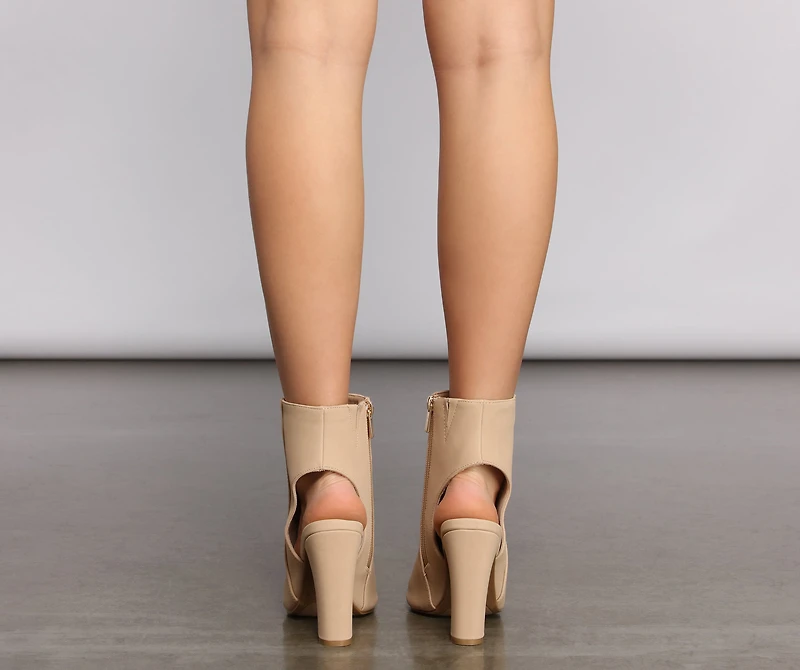 A Chic Moment Open Toe Ankle Booties