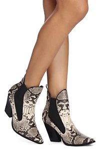 Made For Walkin' Gore Booties
