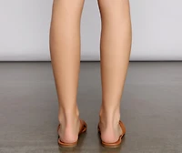 Chic Trendsetter Square Toe Sandals
