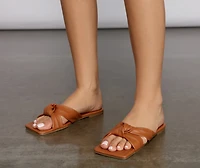 Chic Trendsetter Square Toe Sandals