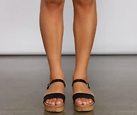 Weekend-Ready Platform Sandals