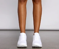 Keep On Moving Basic Sneakers