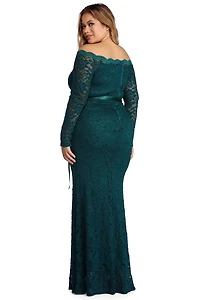 Plus Kaydence Scalloped Lace Dress