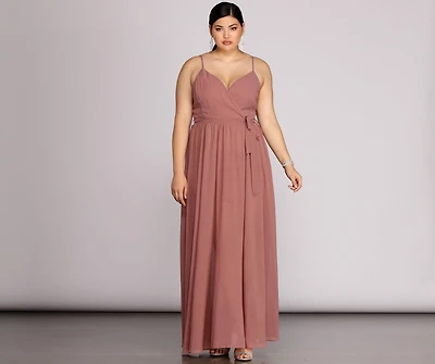 Plus Helena Formal Sleeveless Chiffon Dress