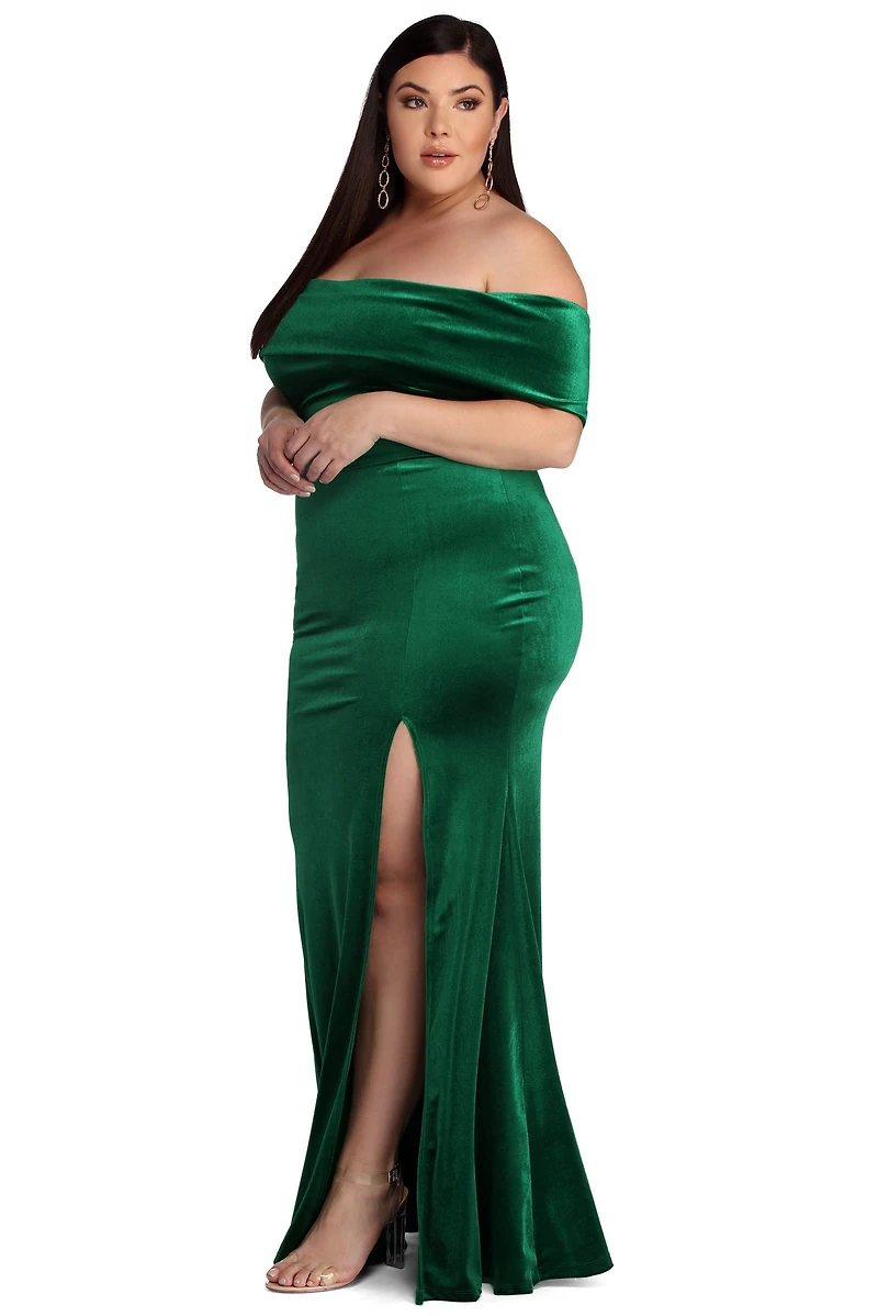Plus Lilianna Formal Velvet Dress