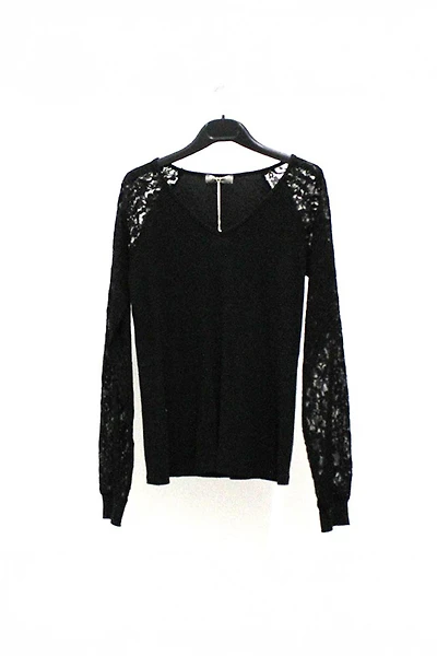 Come Hither Tee | Astrid