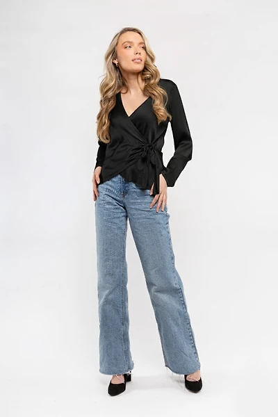 Stunning Satin Wrap | Astrid