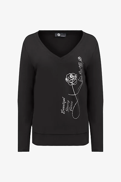 Women's Knit V-Neckline Long Sleeve Top | M