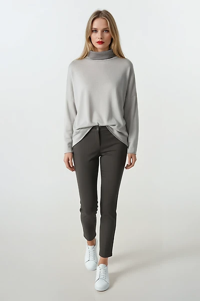 Women’s Knit Pants | M