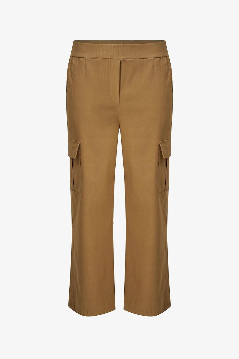 Women's Knit Straight Leg Pull-On Cargo Pants With Patch Pockets | M