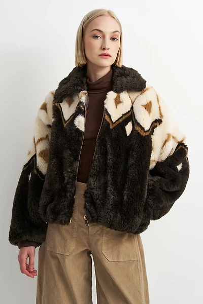 Ellis Jkt