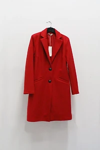 Let's Talk Topper | Astrid