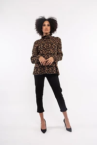 Women’s Knit Long Sleeve Sweater | M