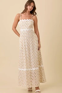 Floral Eyelet Contrast Maxi Dress