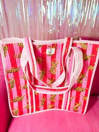 Tiger Lily | Regular Quilted Tote Bag 