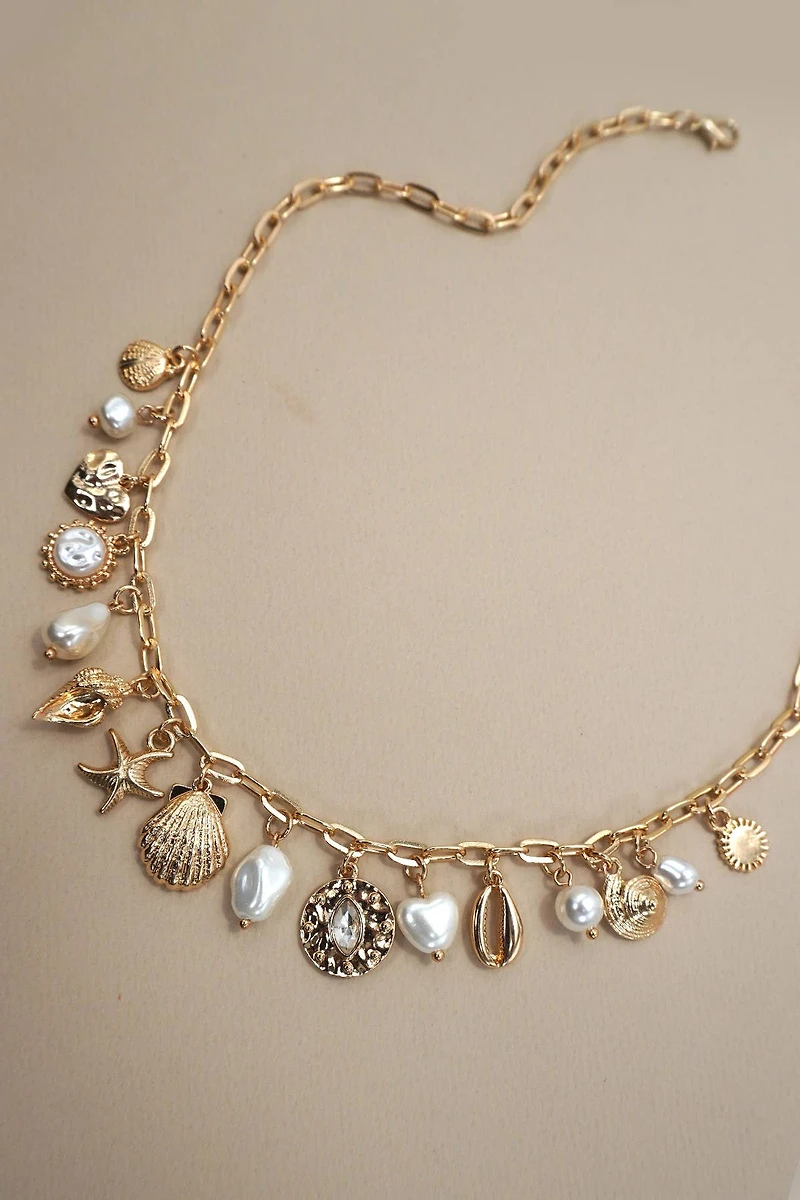 CHARM NECKLACE-SEA SHELL STARFISH PEARL CHARM