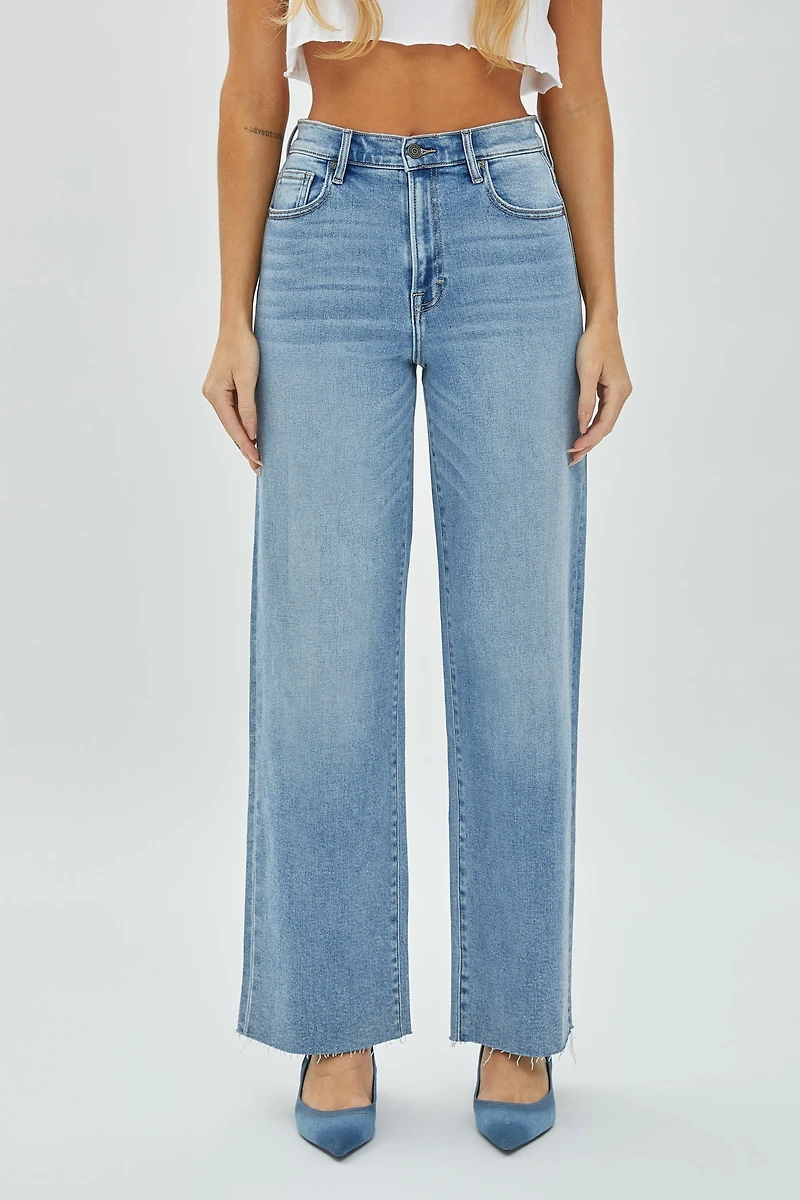 Medium Light Wash Clean Stretch Dad Jean