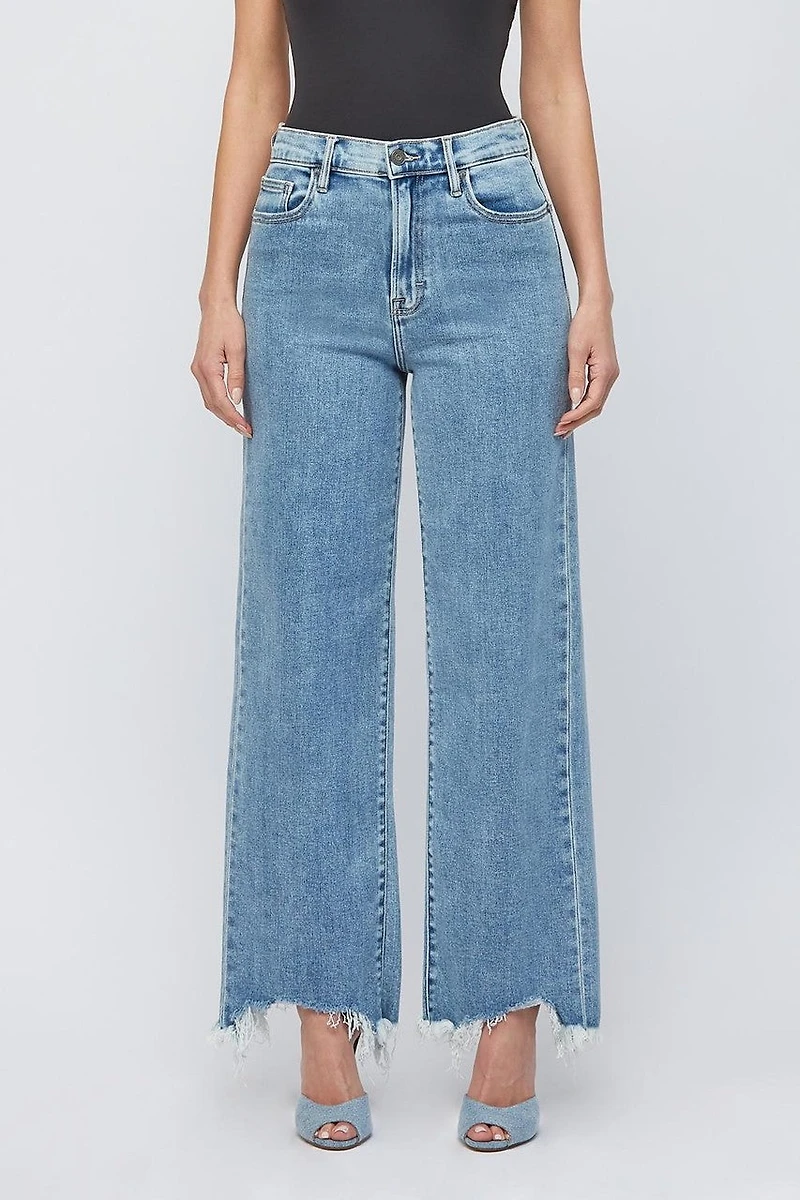 Medium Wash Frayed Stretch Dad Jean