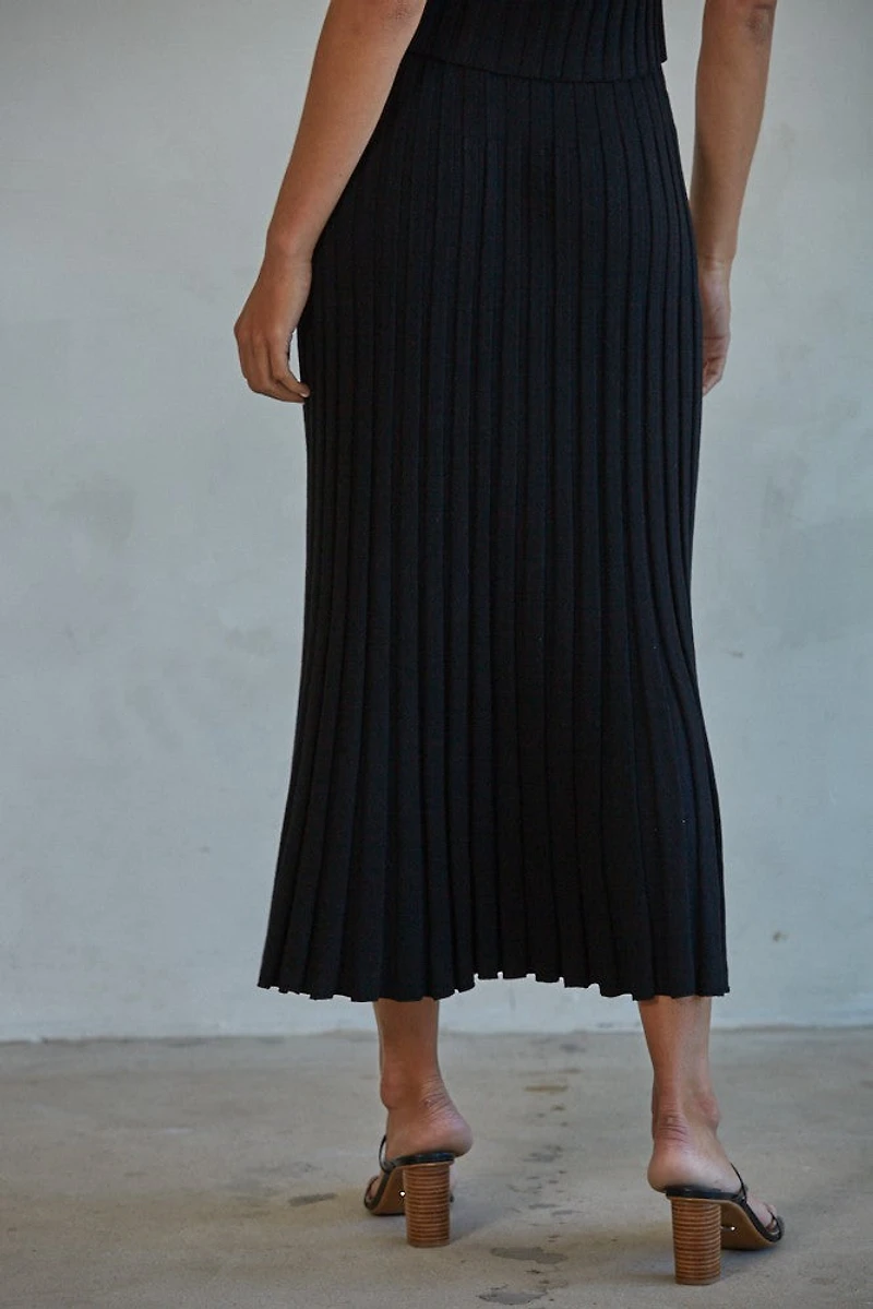 Black Ribbed Midi Skirt