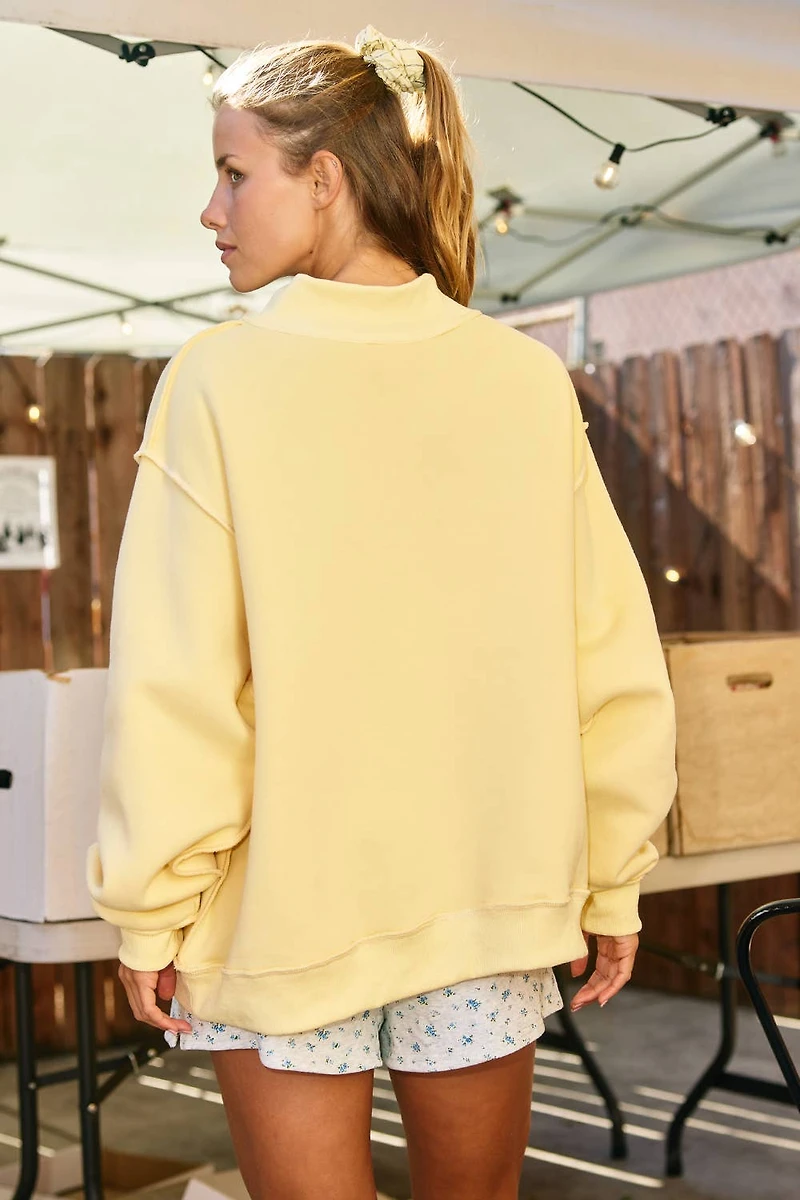 Yellow 'DILLY DALLY' Mockneck Sweatshirt