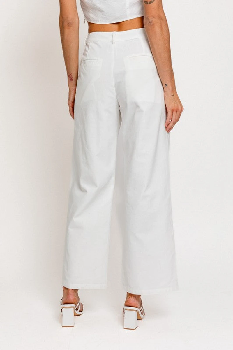 White Pleated Pants