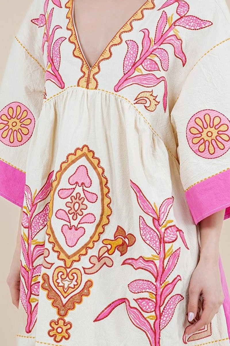 Pink Long Sleeve V-neck Embroidery Dress