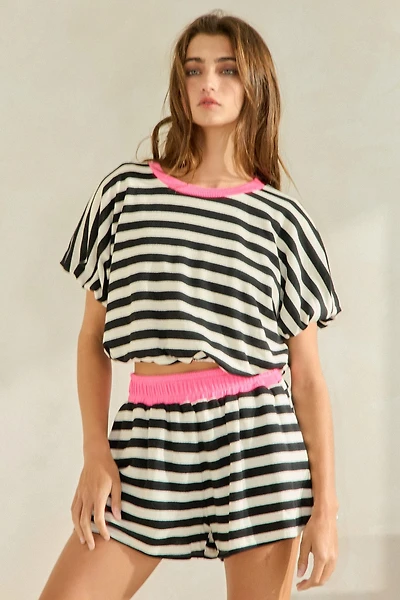 Black & Pink Bubble Hem Crop Top