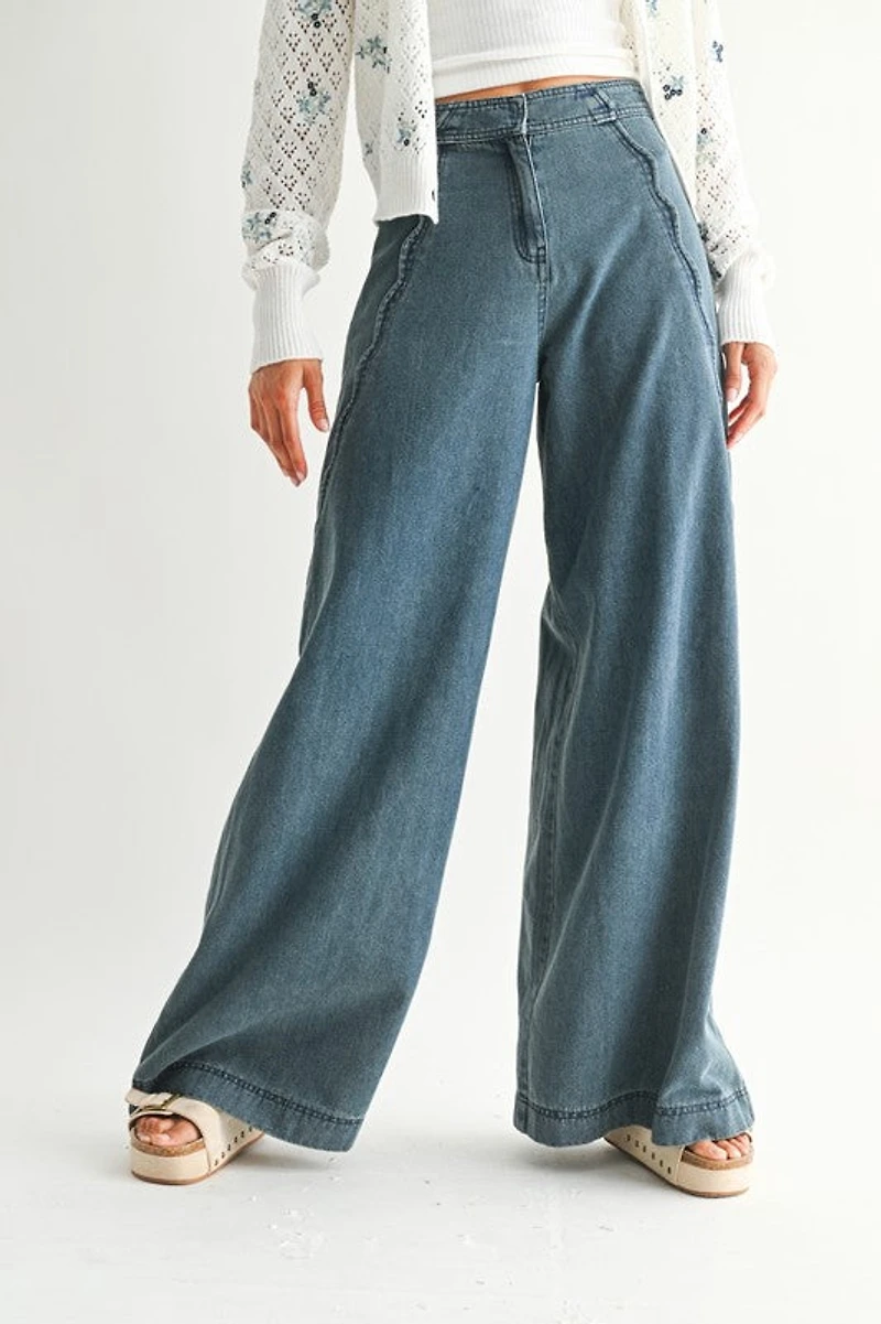 Scallop Wide Leg Denim Pants