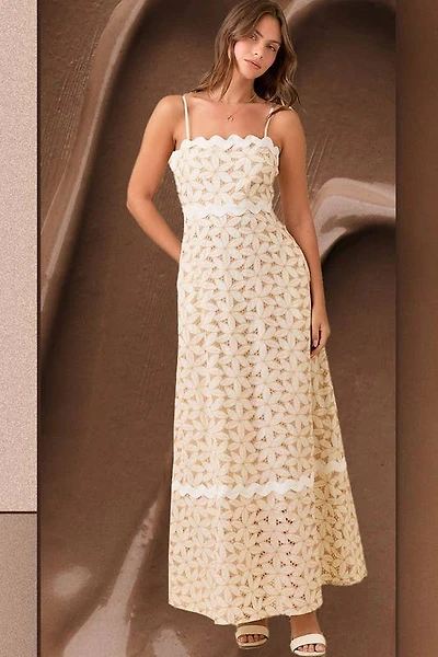 Floral Eyelet Contrast Maxi Dress