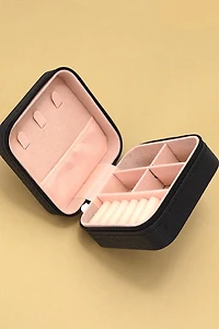 Black Jewelry Organizer Travel Case