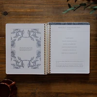 A Year in the Bible | 365 Days of Discovering the Beauty of Jesus from Genesis to Revelation | Volume