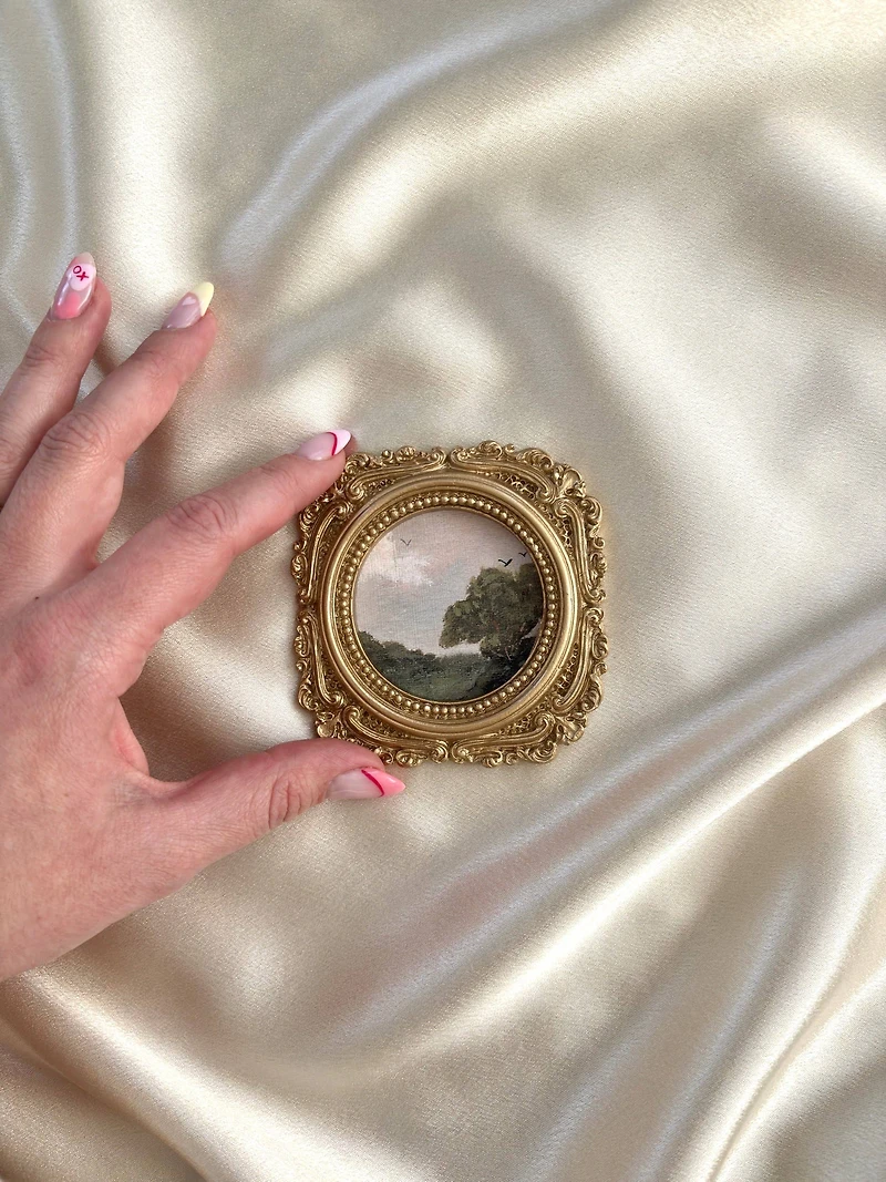 "Green Hill" Gallery Magnet