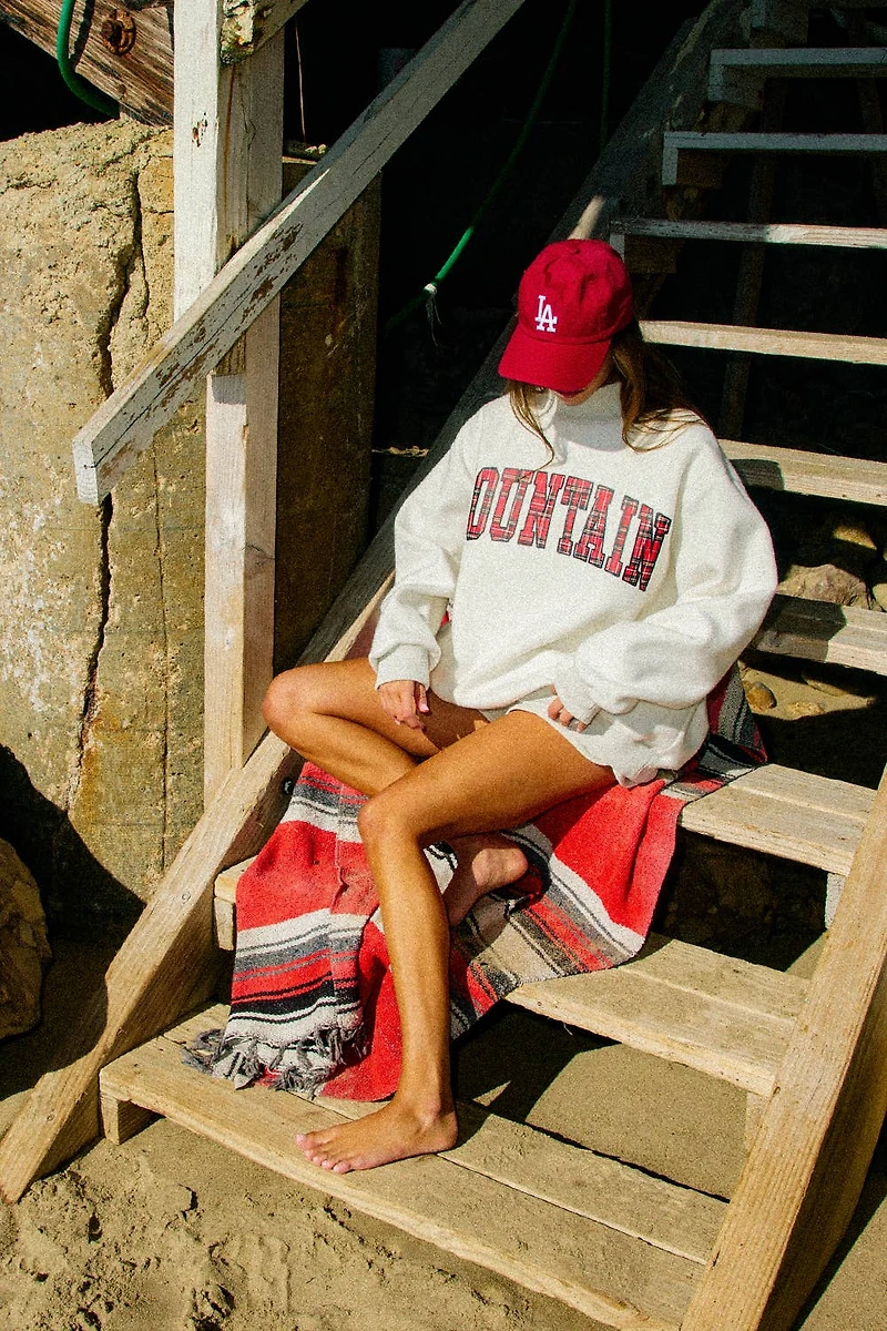 Lake/Mountain Mock-Neck Sweatshirt
