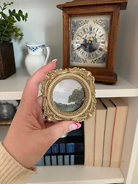 "Green Hill" Gallery Magnet