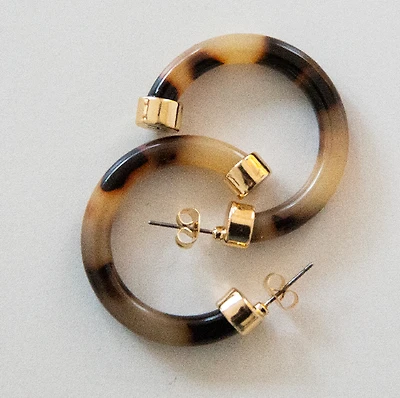 Tortoise Shell Small Hoop Earrings