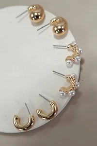 TRIO HUGGIE PEARL GOLD HOOP EARRINGS