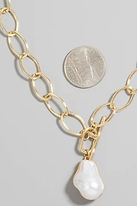 Pearl Pendant Dainty Oval Chain Necklace