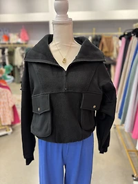 Black Carter Pullover