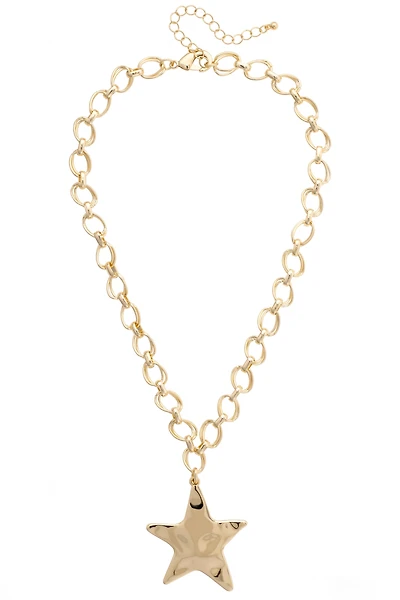 Elise Hammered Star Cable Chain Necklace in Shiny Gold
