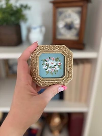 "Blooming" Gallery Magnet