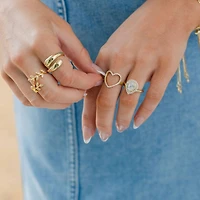 Pavé Heart Adjustable Ring: Gold