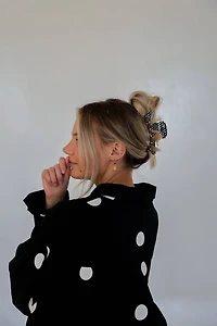Midi Black & White Polka Dot Claw
