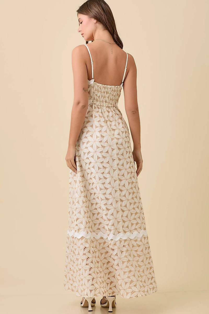 Floral Eyelet Contrast Maxi Dress