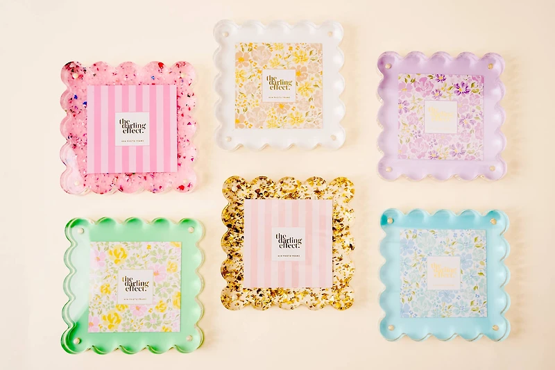 Square Scalloped Acrylic Frame