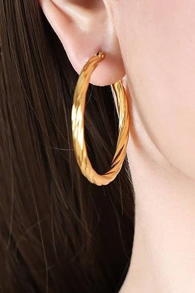 18K Stainless Steel Tarnish Free Waterproof Hoop | 40E390: GOLD