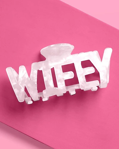 Wifey Claw Hair Clip